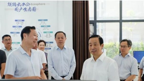 省委副书记、省长许达哲一行调研1xBET信安